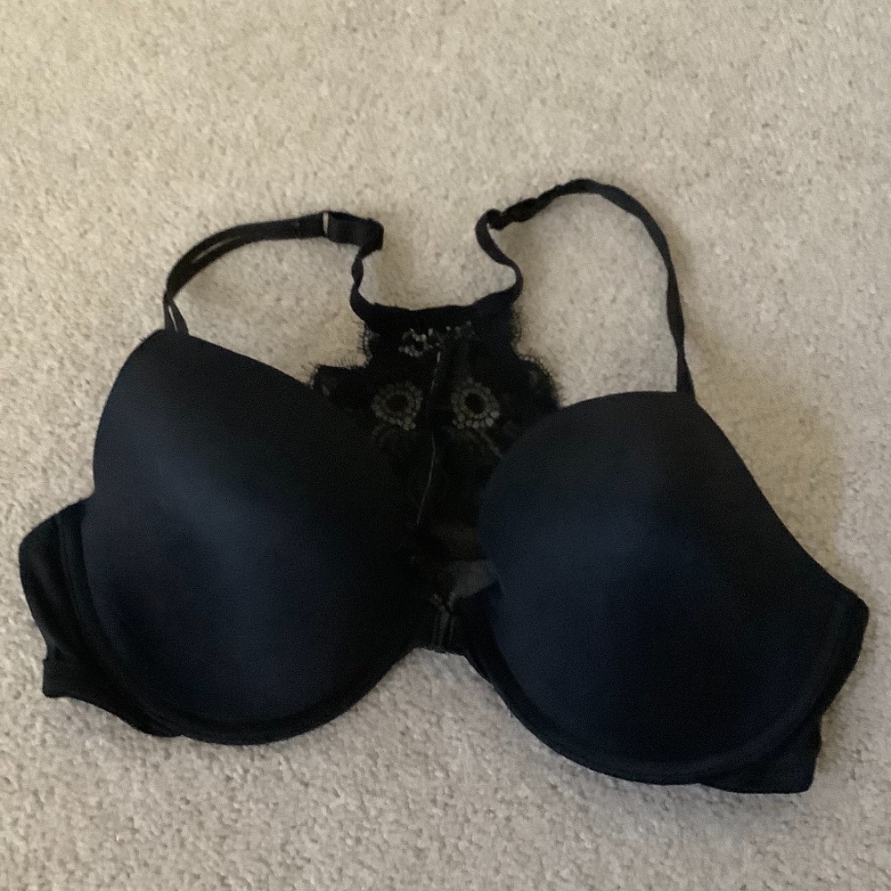 Venus front closure lace back bra size 36D